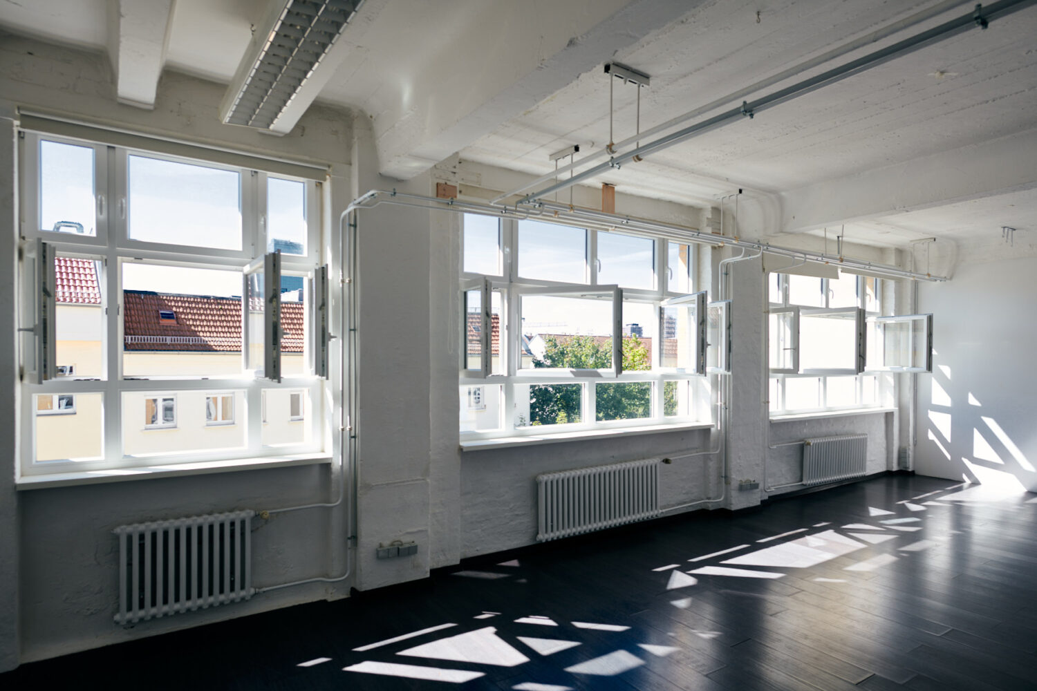 Daylight Studio for Executive photography in Berlin